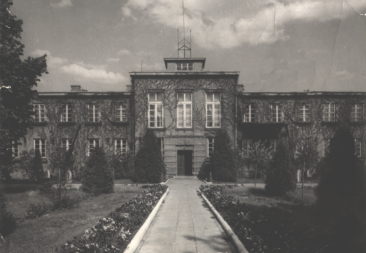 1926